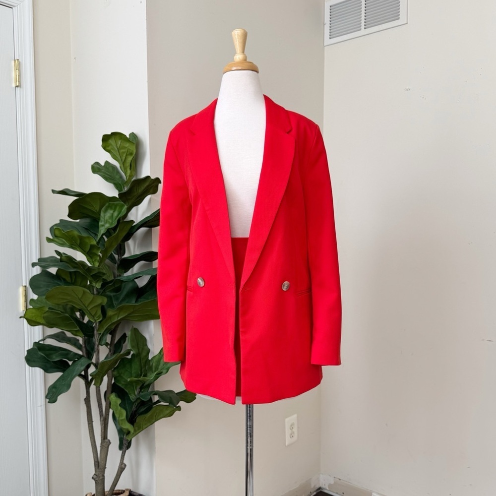 Red Blazer - Picture 4 of 12